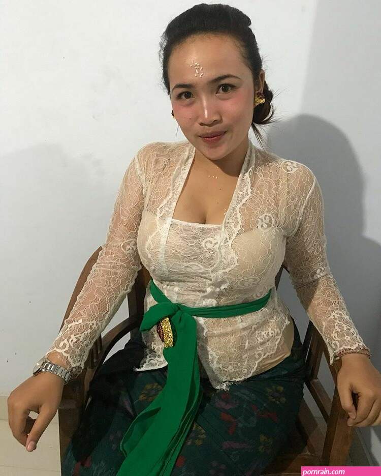 foto hot stw berkebaya