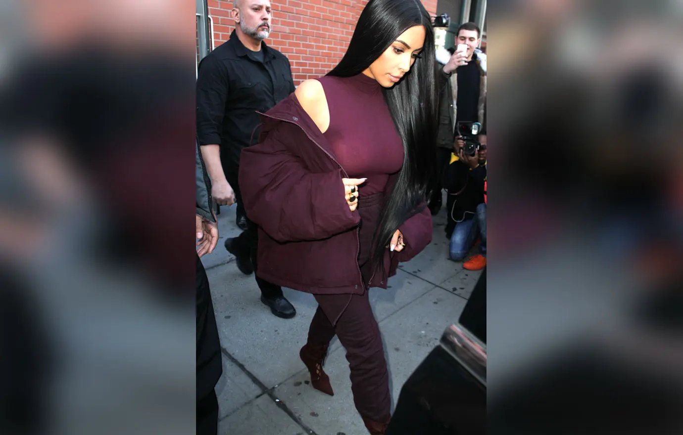 hajabi bra nippls photos