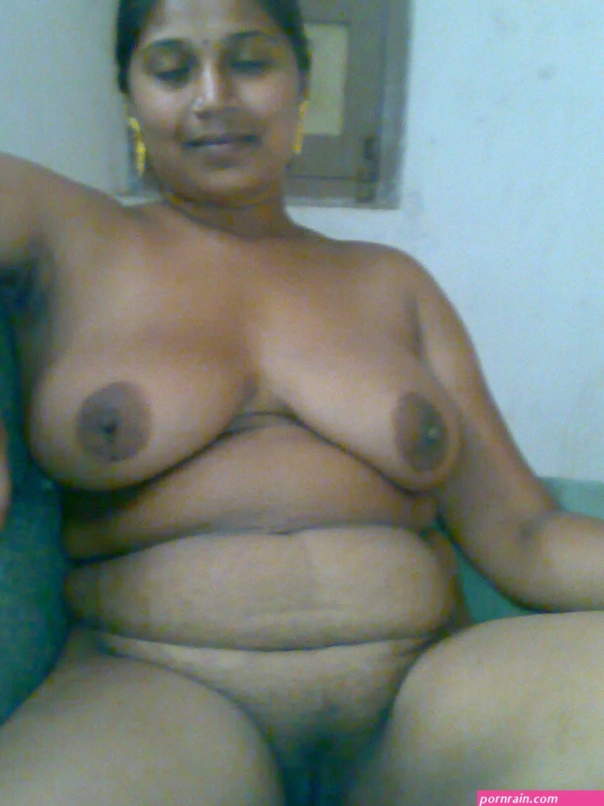 nude indian aunty photo