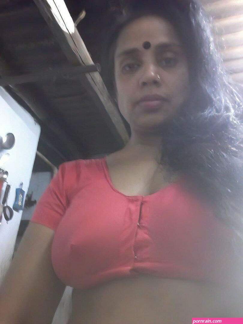 nude indian aunty photo