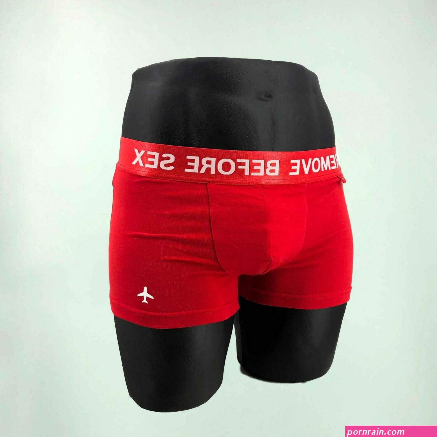 removing pant for sex