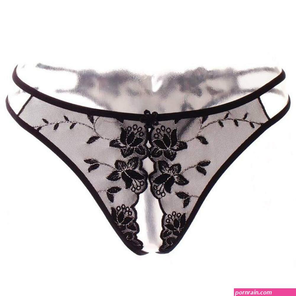 removing pant for sex