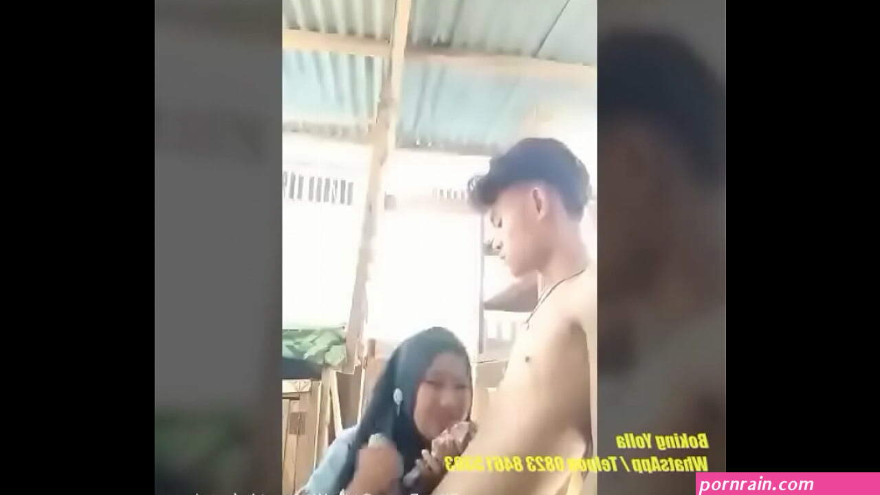 ngentot abg jilbab