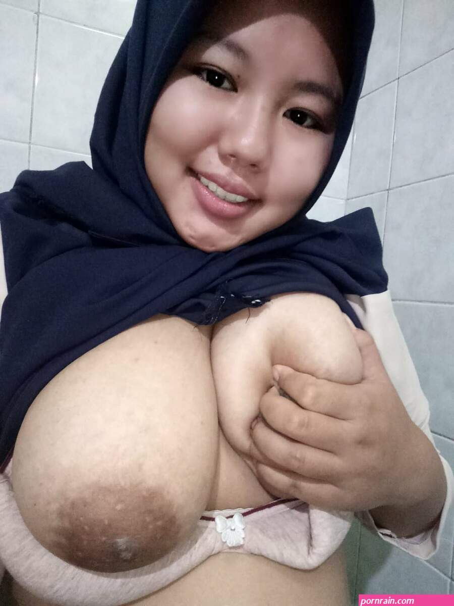 koleksi foto memek hijab
