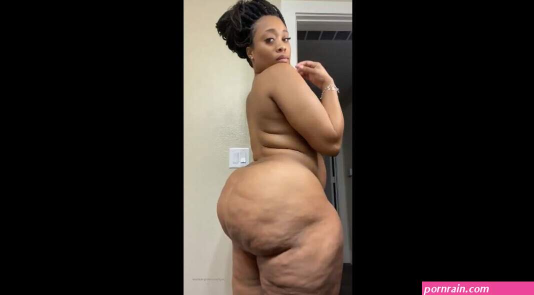 nude uganda