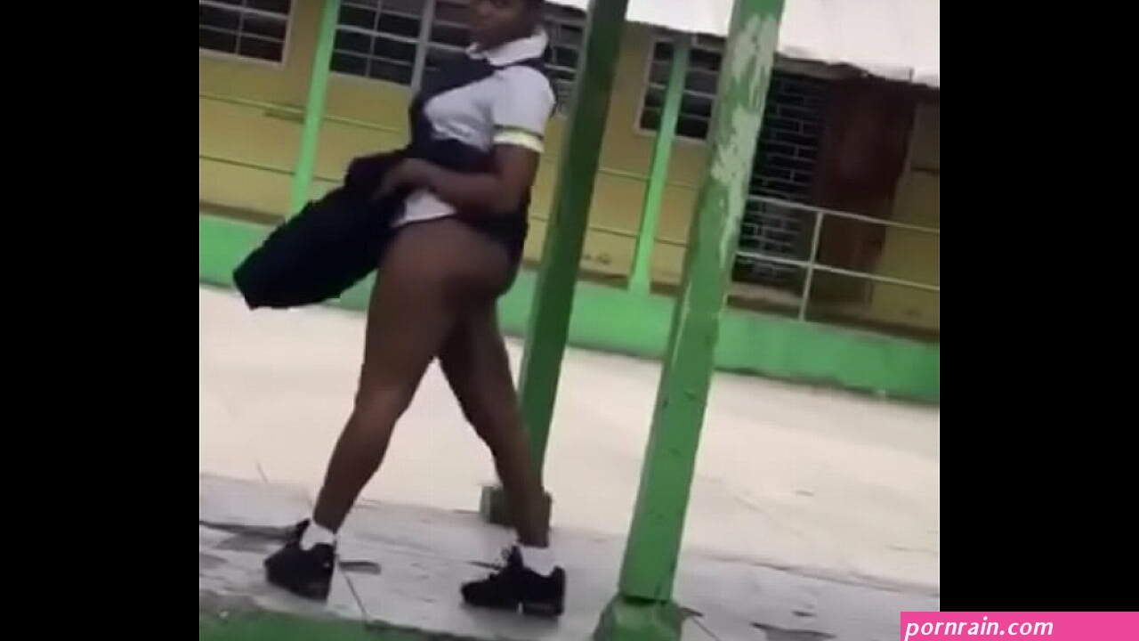upskirt ass pics tz