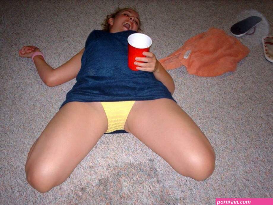 african teens upskirt