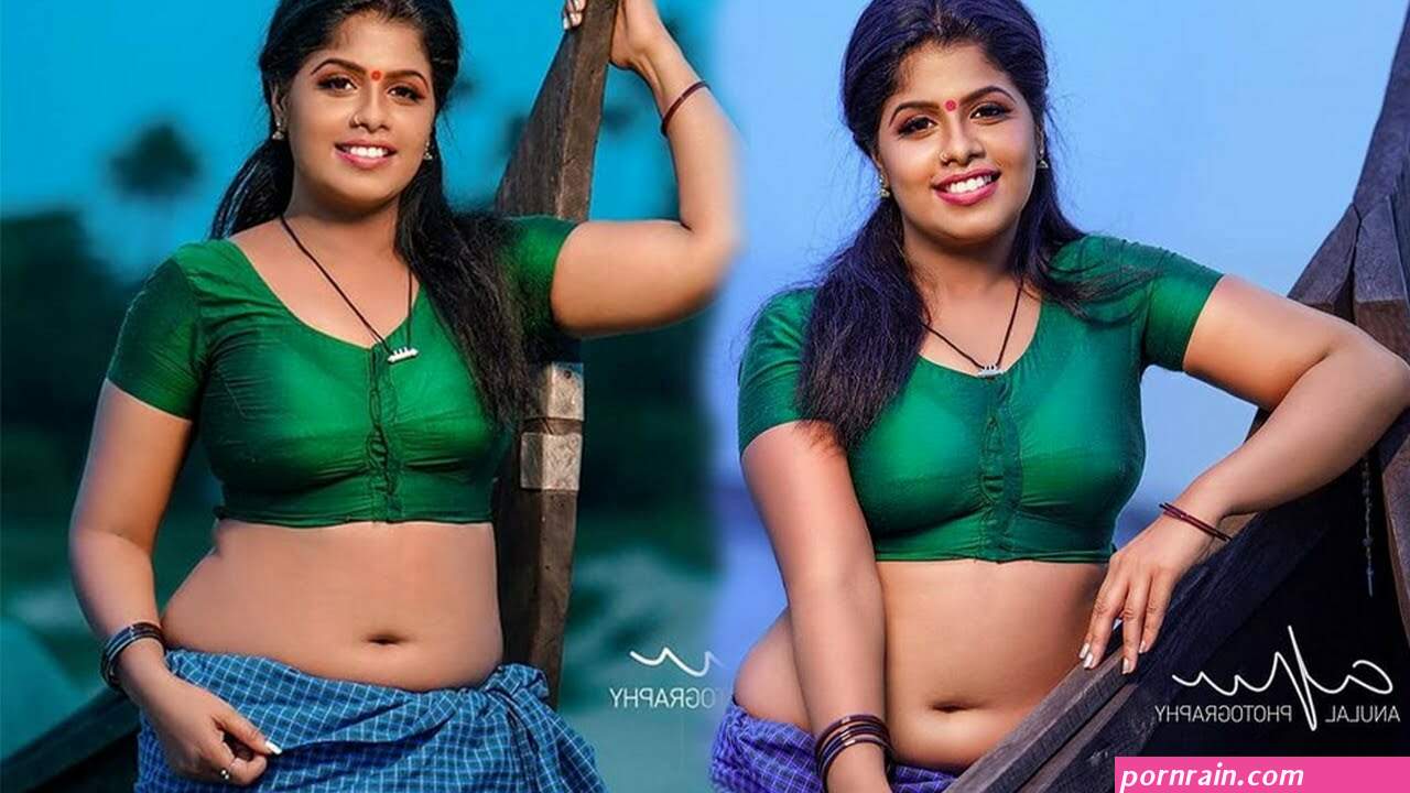 aunty thoppul
