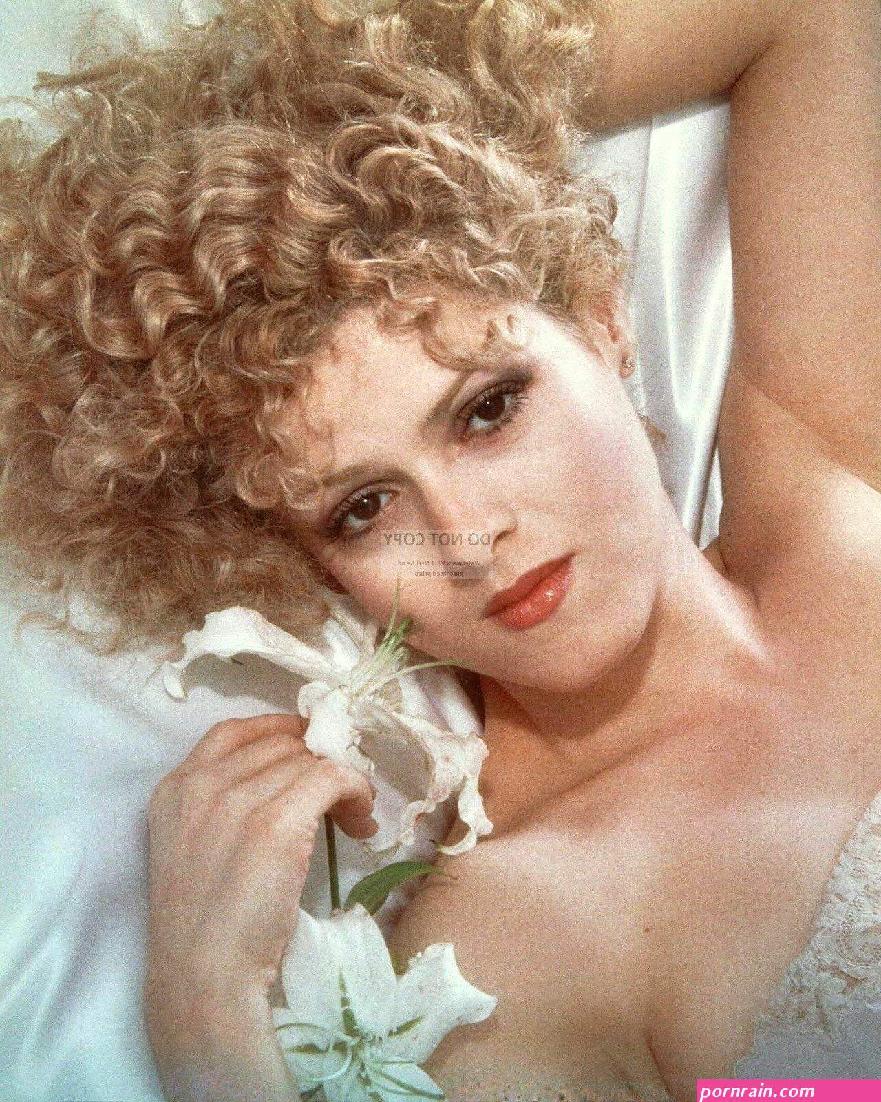 Www bernadette peters nude photos | PORNrain.com