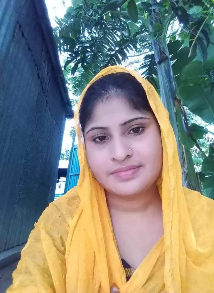 locel beautyfull bhabi aunty girls big boods saxy hot photos