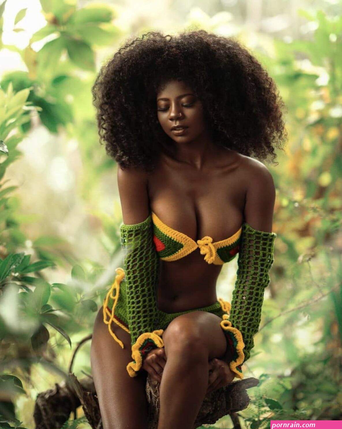 sexy pics of african girls in native