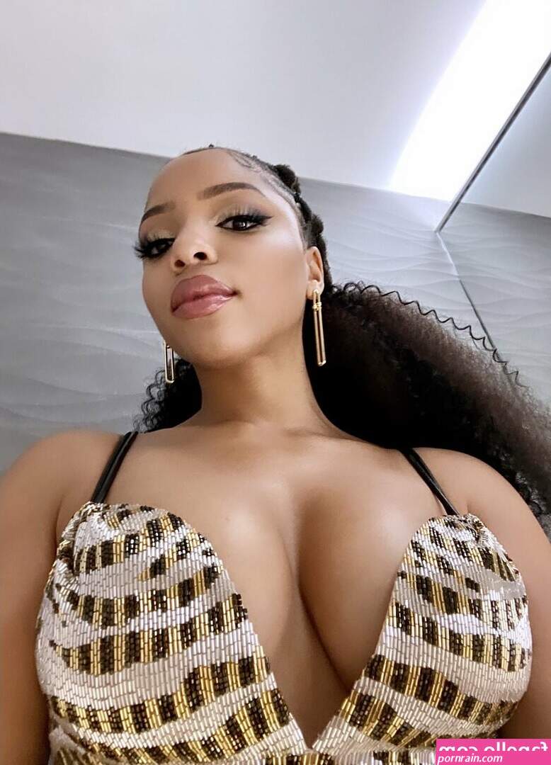 chloe bailey real nude selfies