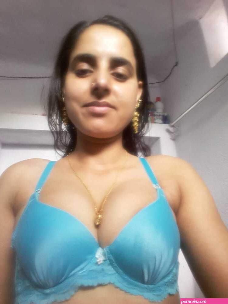 devar bhabi selfie nude 2022