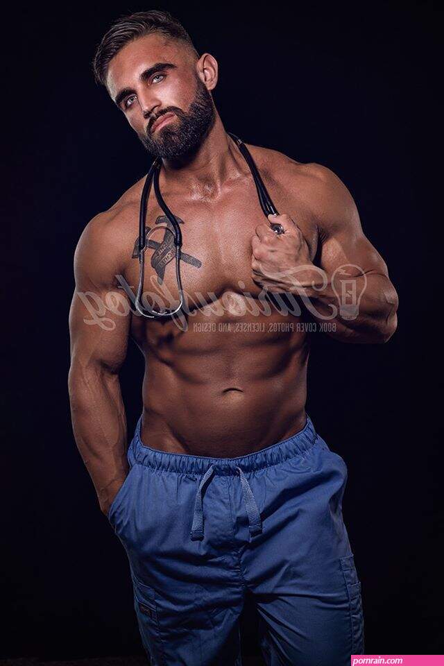 www fotos hot de hobres morenos con musculos desnudos com