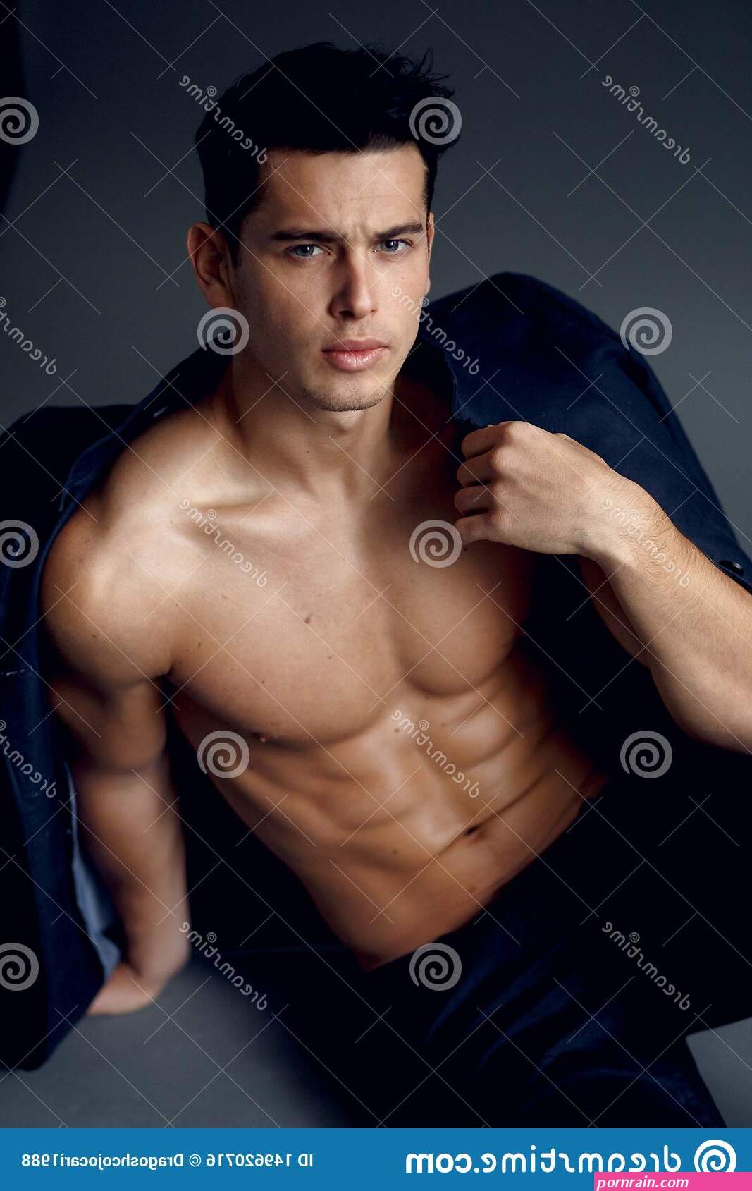 www fotos hot de hobres morenos con musculos desnudos com