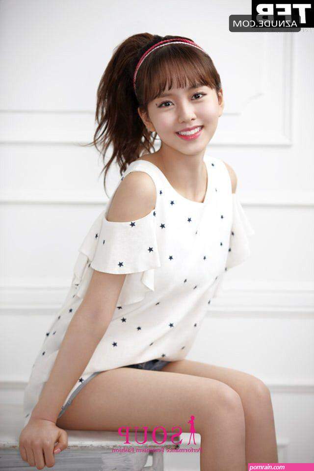 kim so hyun toples