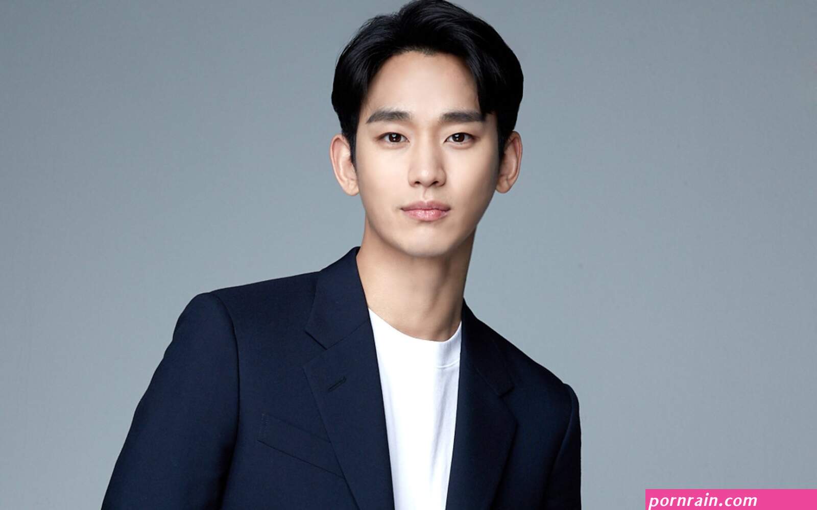 kim so hyun toples