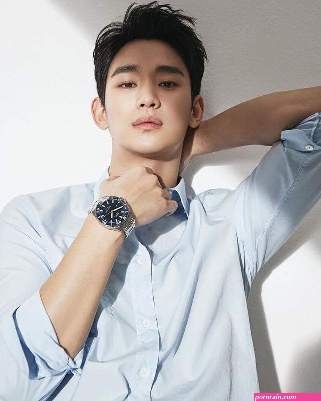 kim so hyun toples