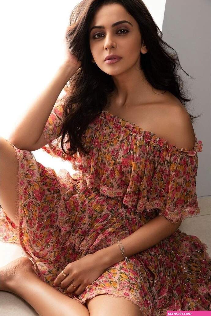 exposed in transparent dress hot photos rakul