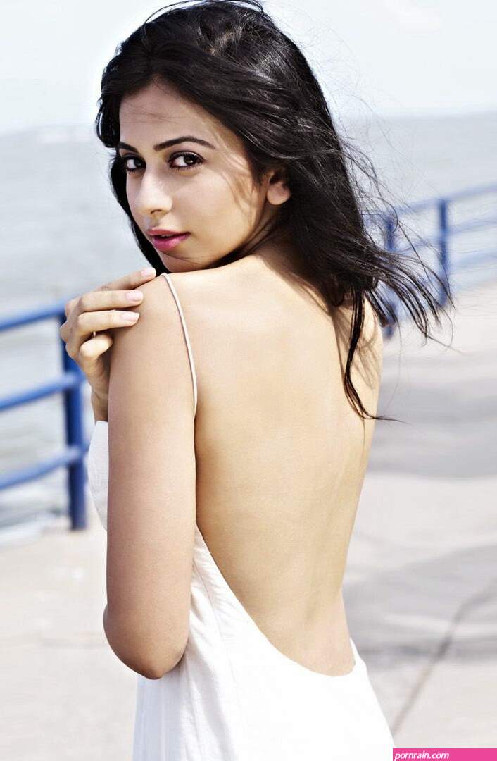 exposed in transparent dress hot photos rakul