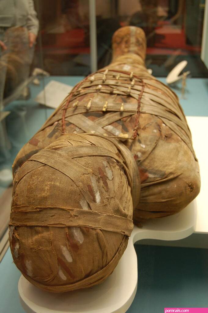 sugar mummies contacts in uk