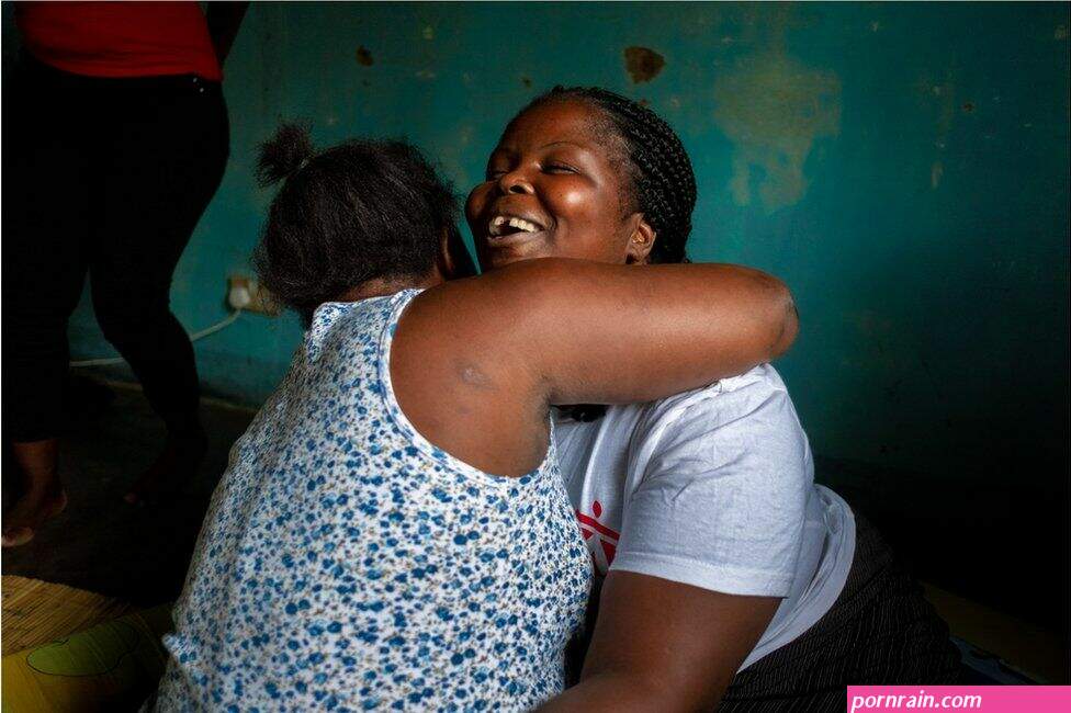 malawi mom nude photos