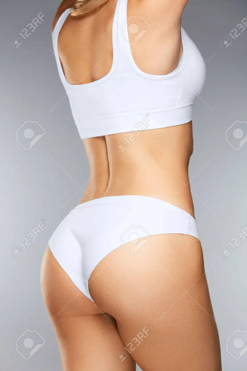 girls in tight ass panties
