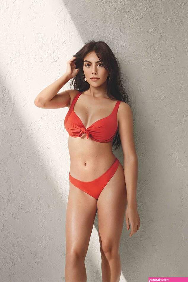 georgina nude photos