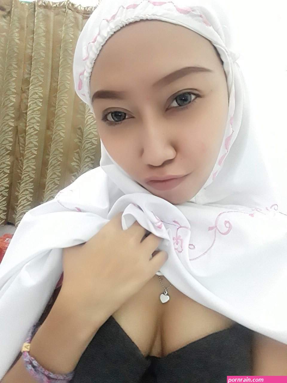 stw berjilbab toge bugil