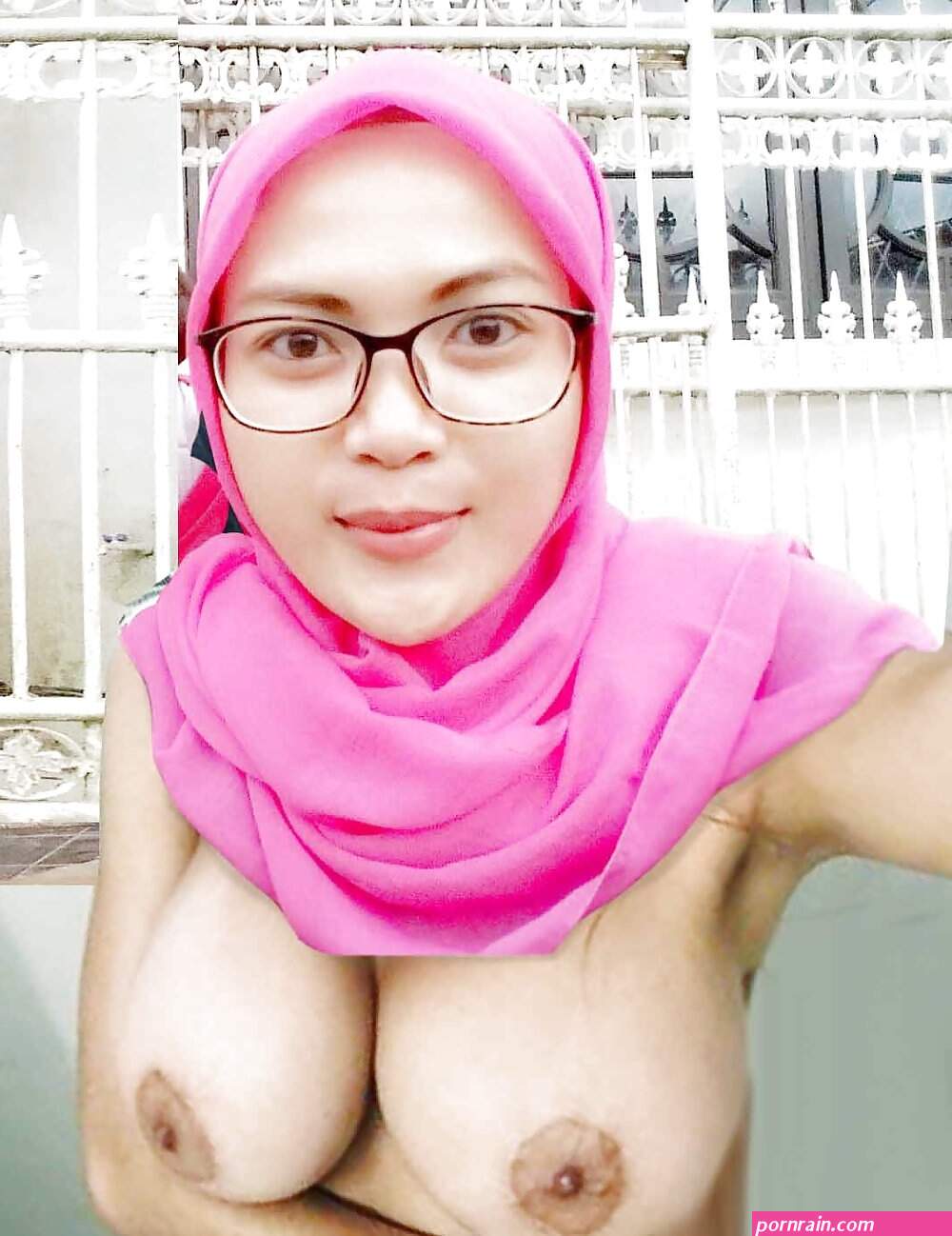 stw berjilbab toge bugil