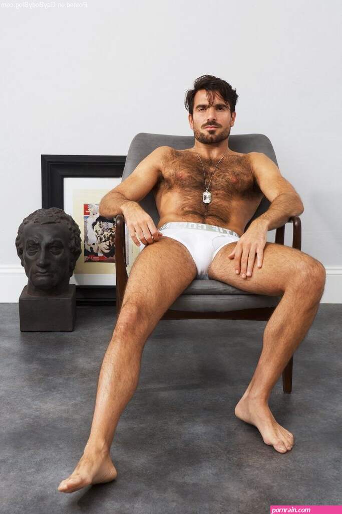 nude hairy hunks