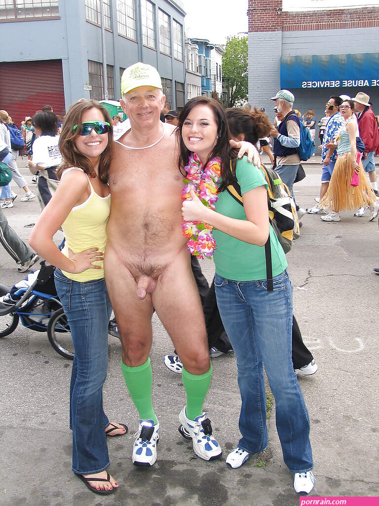 nude cfnm
