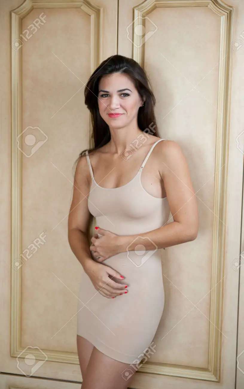 sexy wifes in tight dresses porn photos