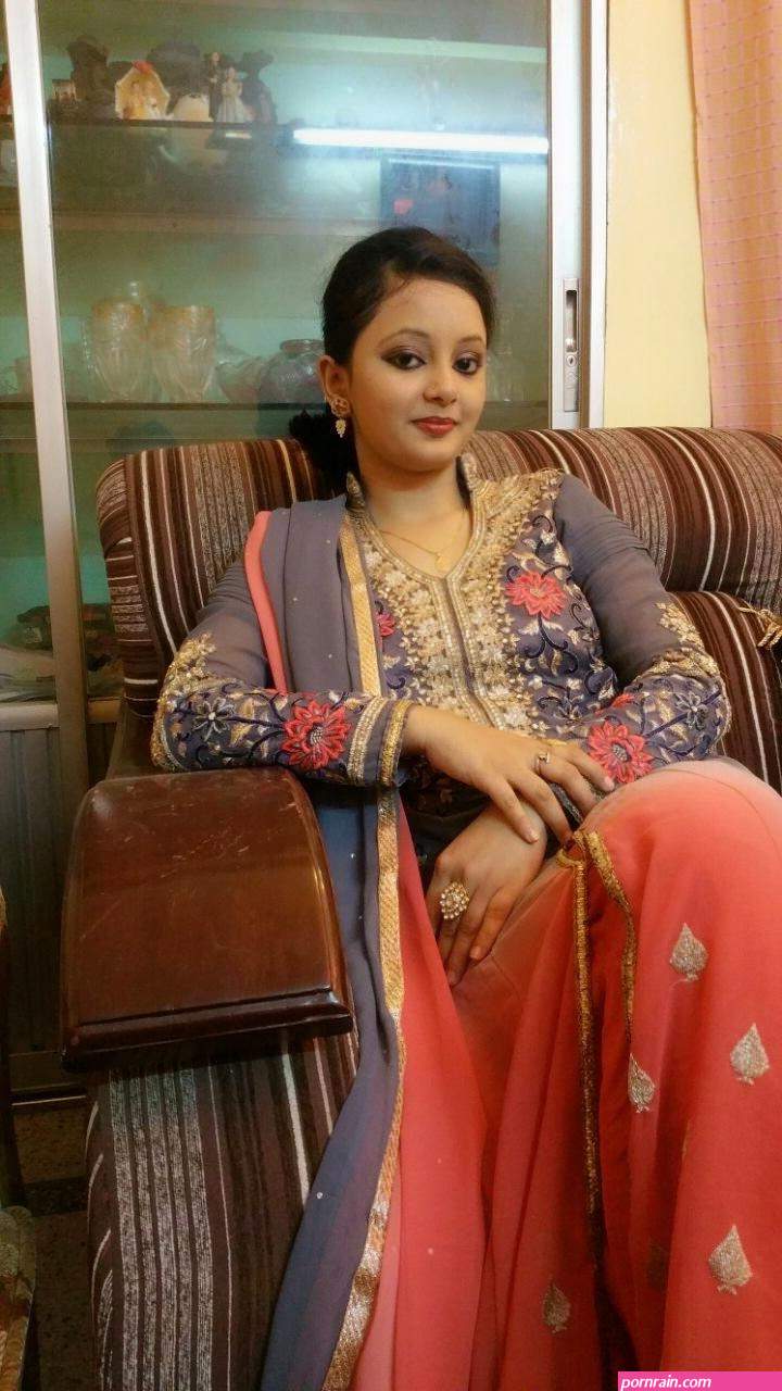 desi boudi photos
