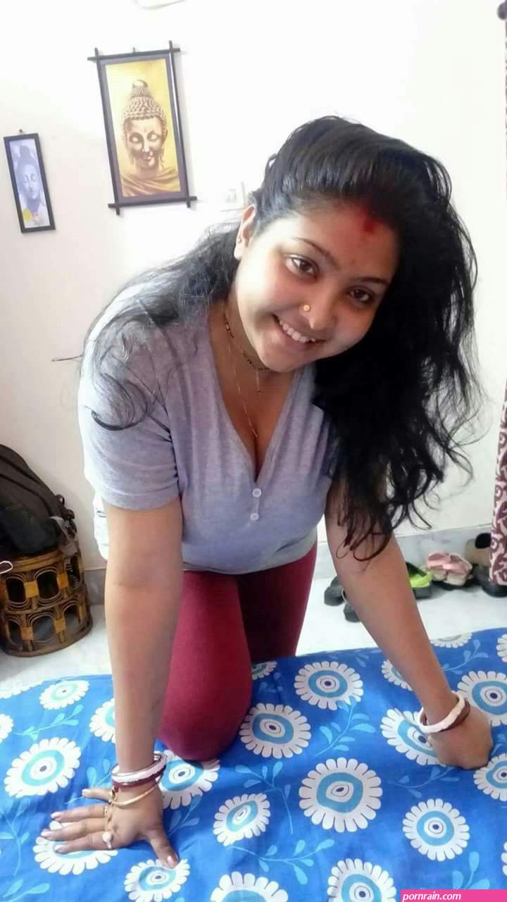 desi boudi photos
