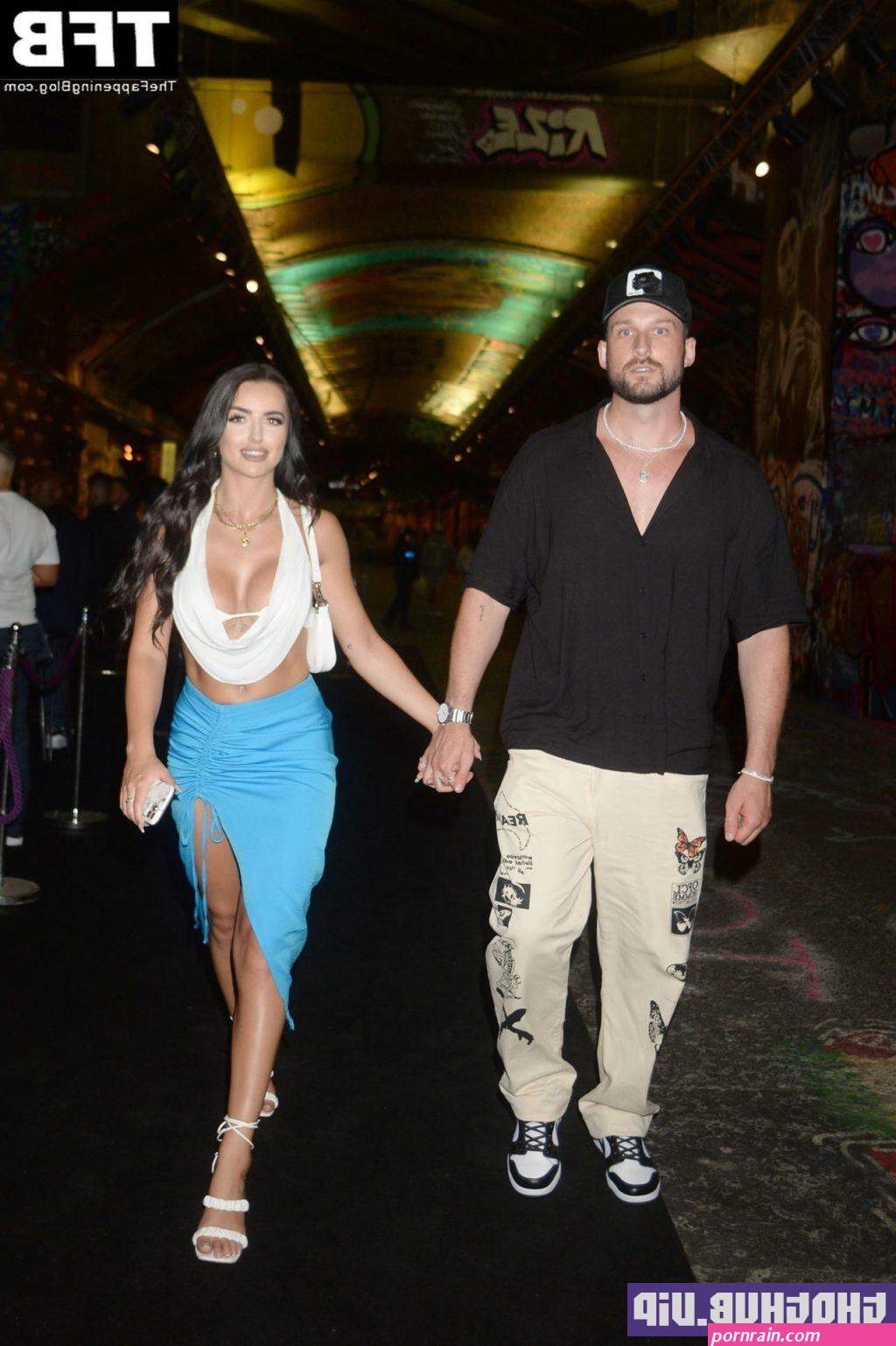amy day flaunts her sexy tits in london