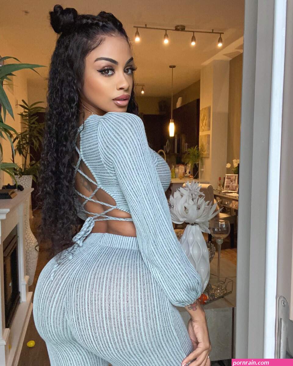 analicia chaves sexy