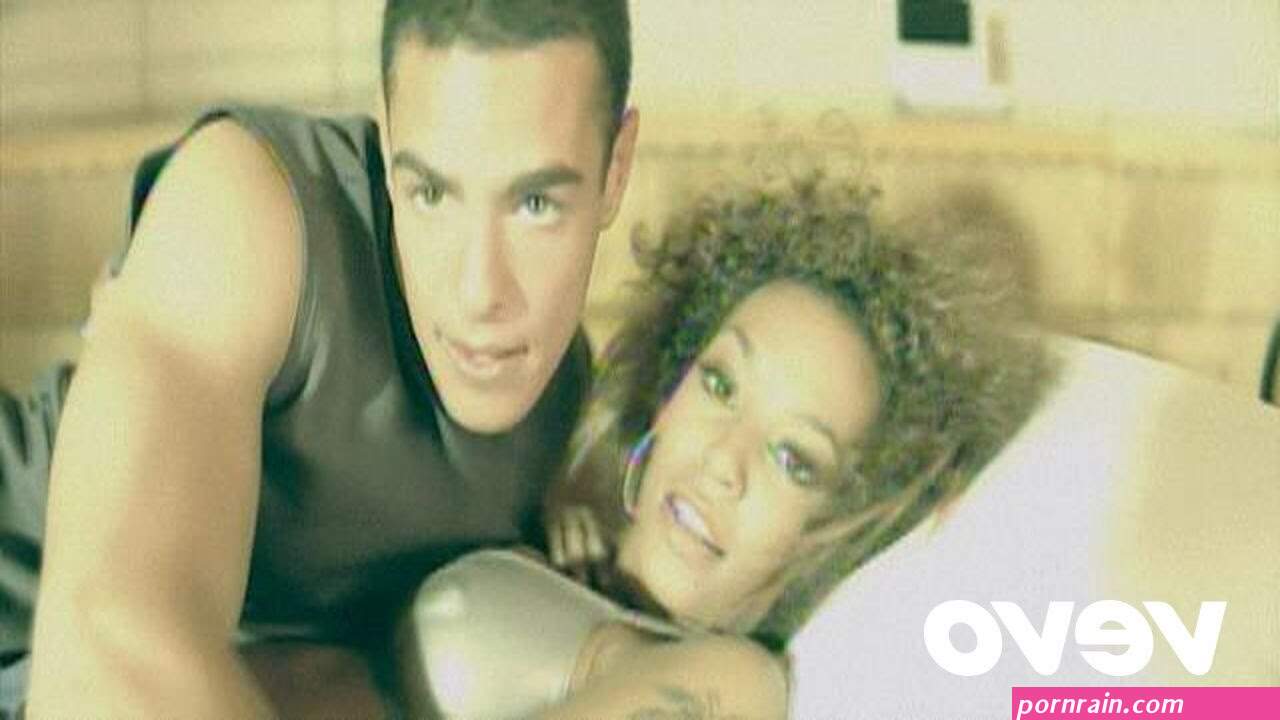 mel b christine crokos lesbian kisses