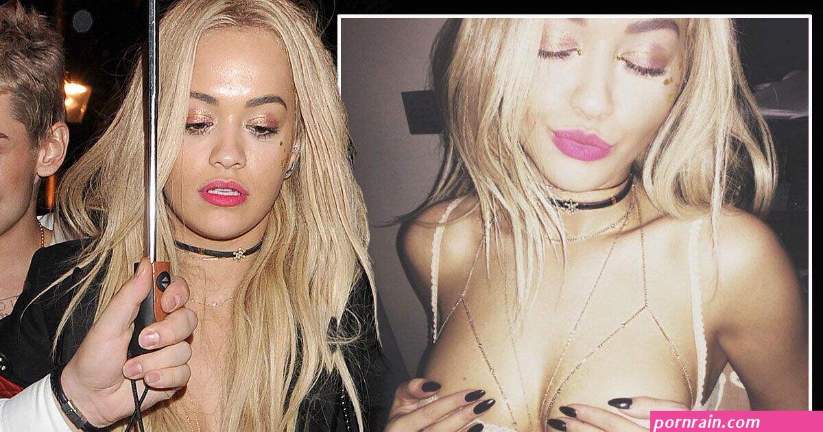 rita ora nipple slip
