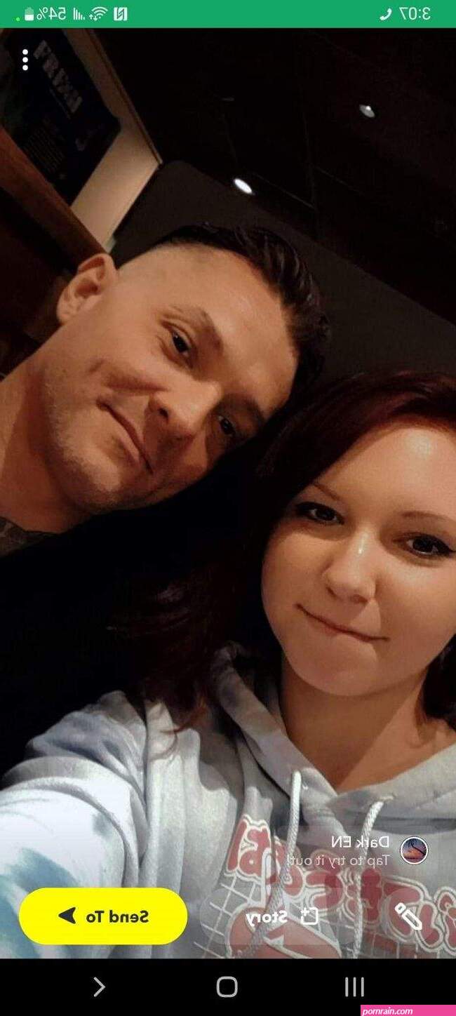 george seeleys new girlfriend shows her tits in sydney