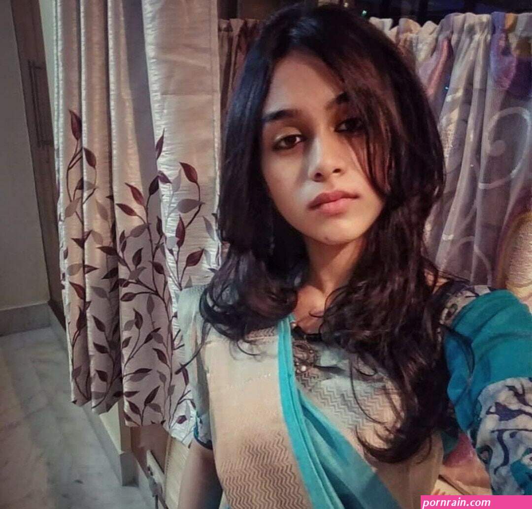 indian nude girls in day time