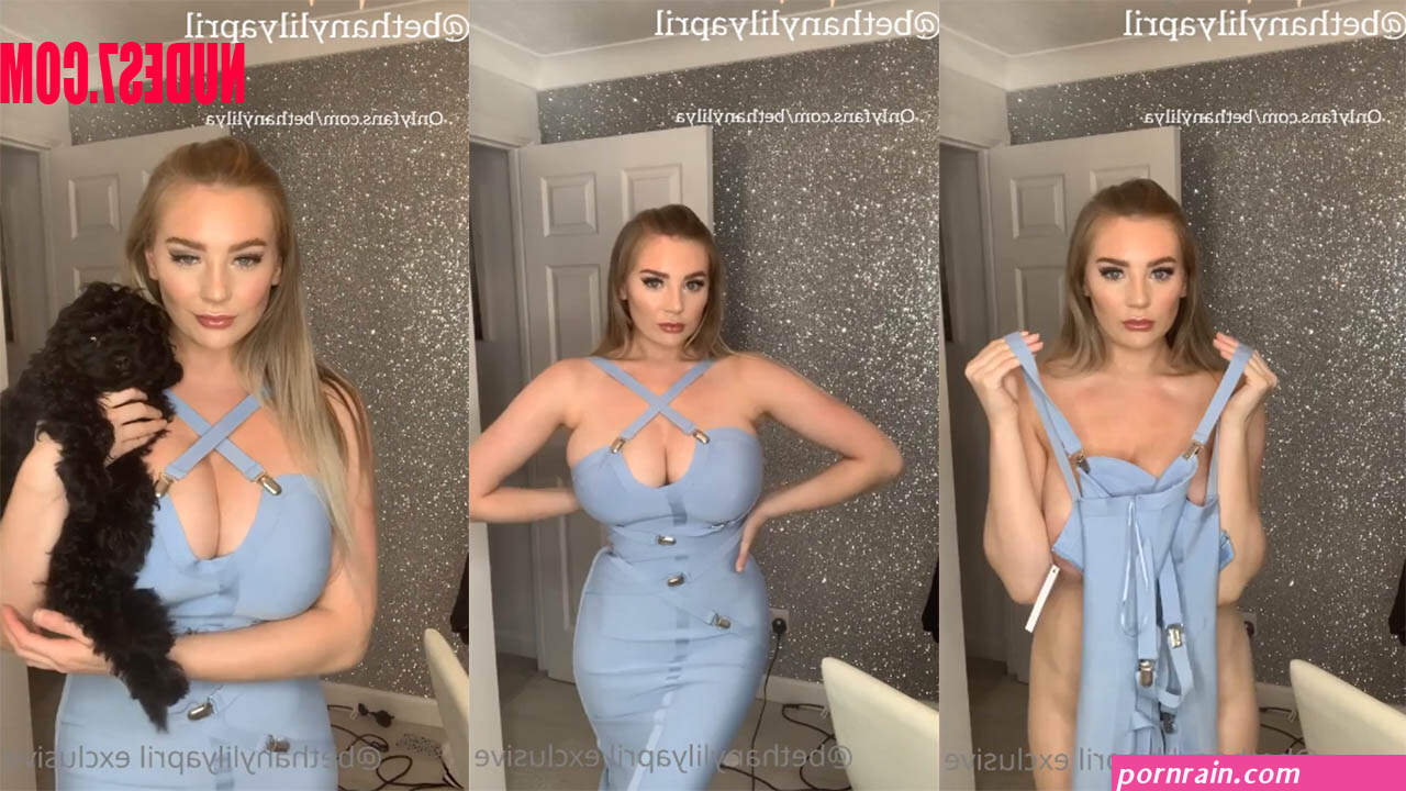 beth lily try on nude