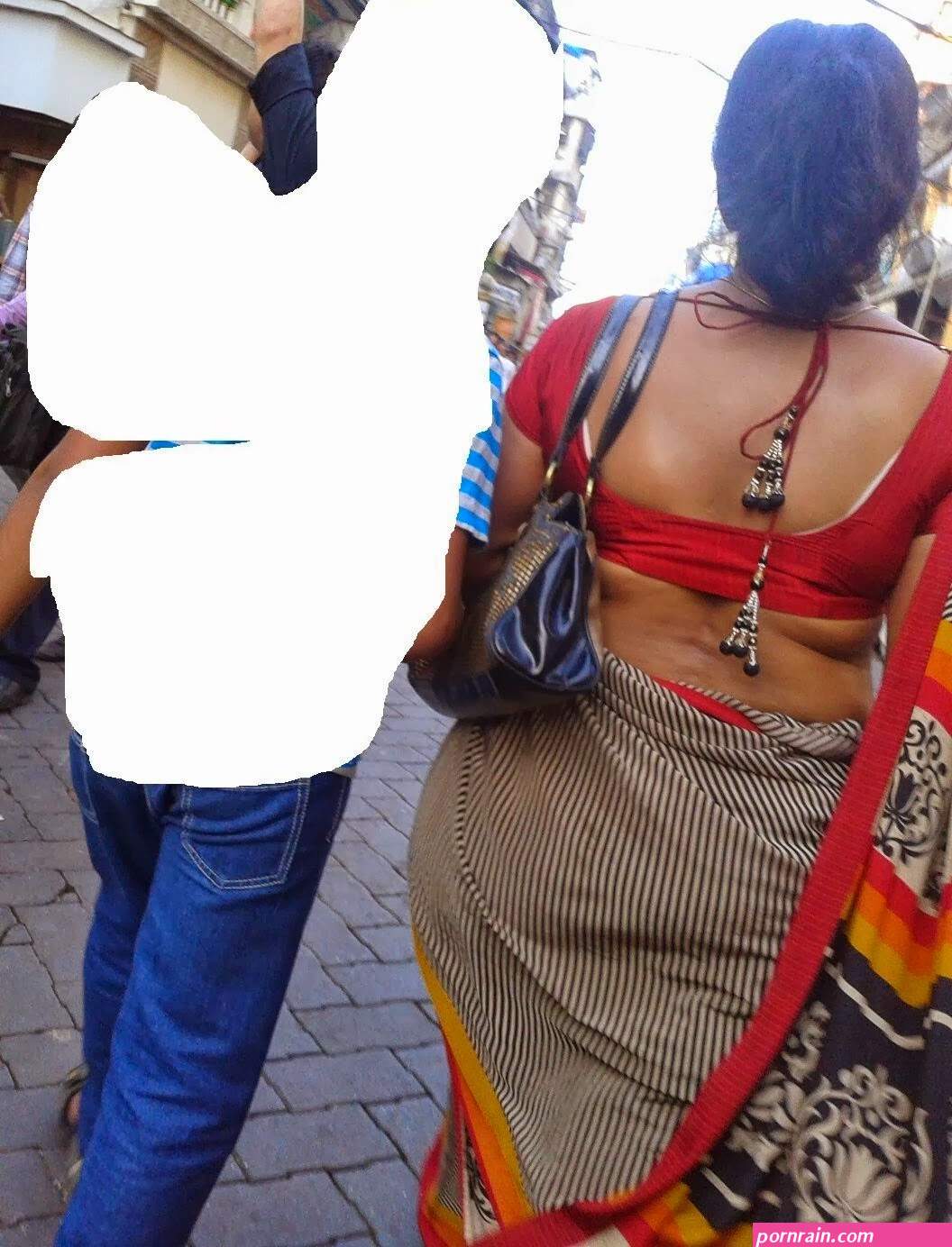 backless tamil aunties photo