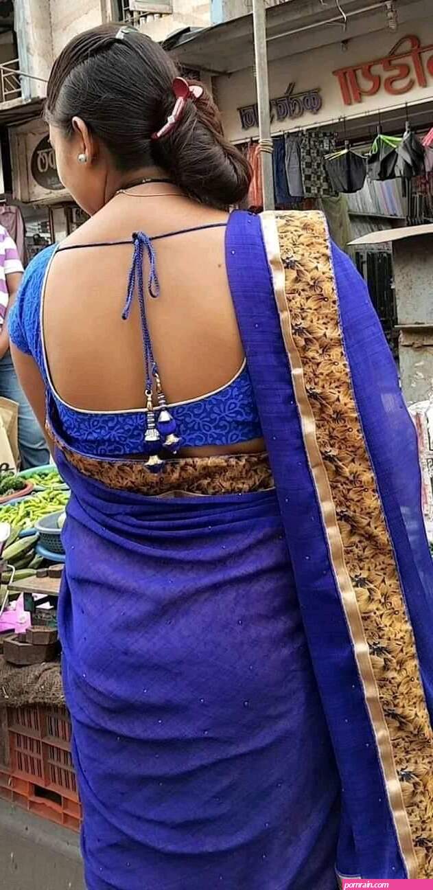 backless tamil aunties photo