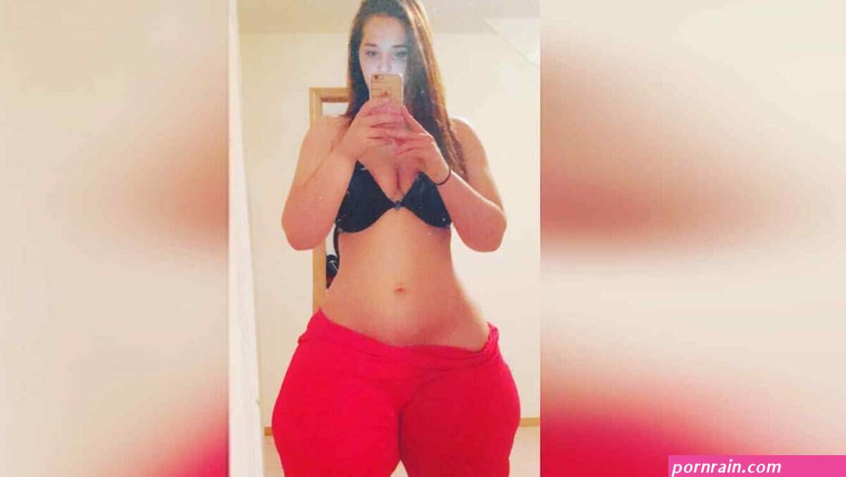 randalin naked hips