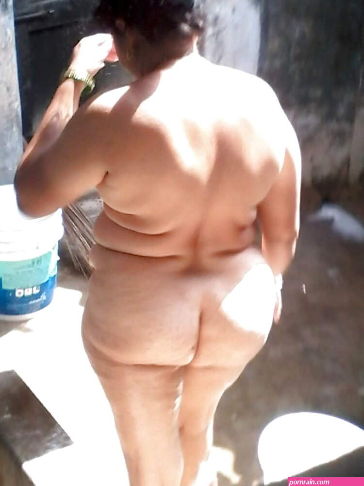 desi bigass auntys nude pics