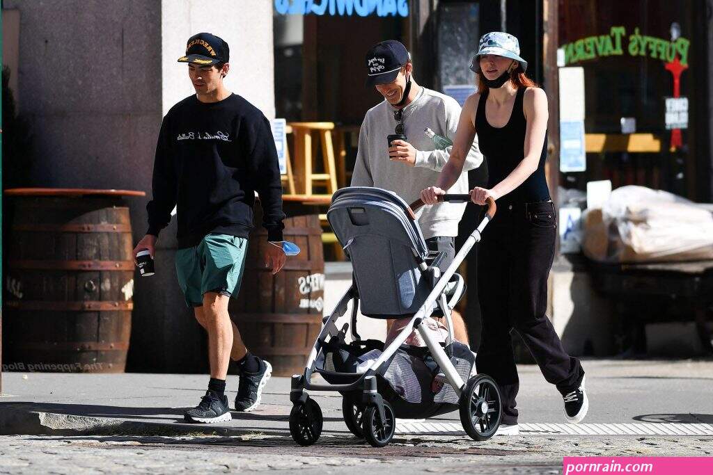 sophie turner joe jonas walk around by the hudson river in nyc