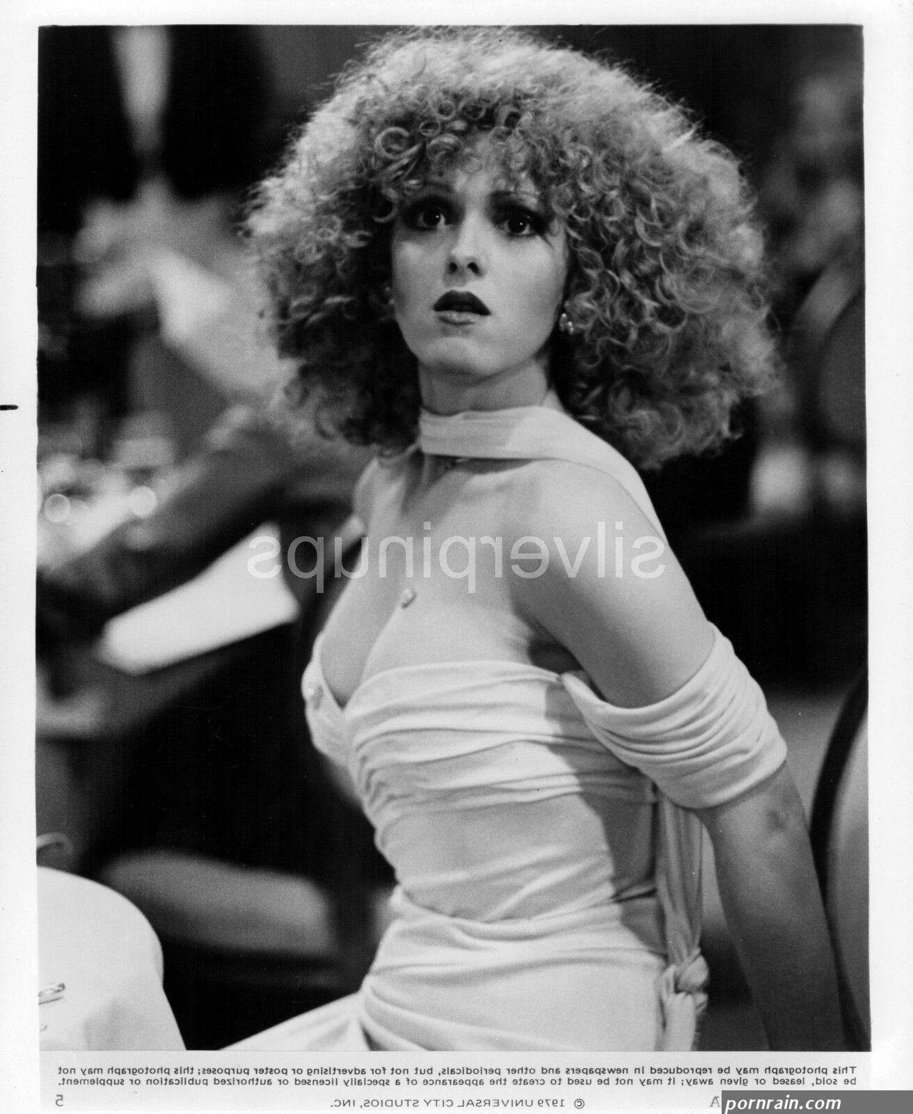 bernadette peters sexy