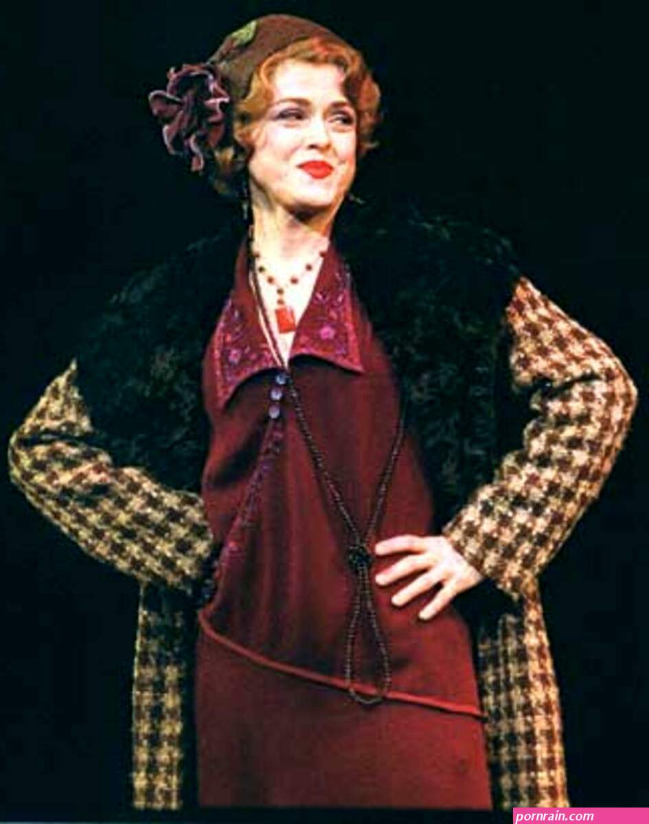 bernadette peters sexy