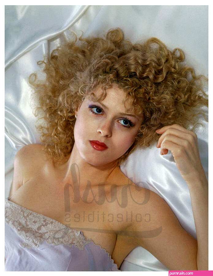 bernadette peters sexy